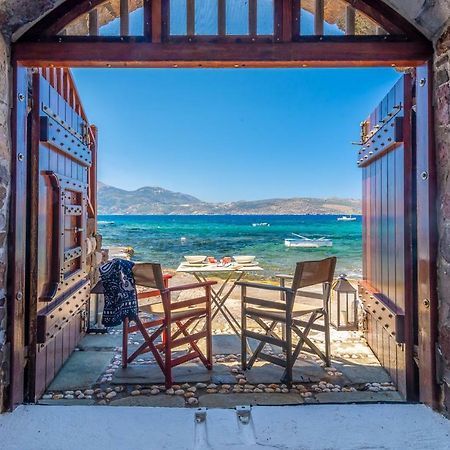 Neosikos Amazing Beach House In Milos Island Klima (Milos) Exterior foto