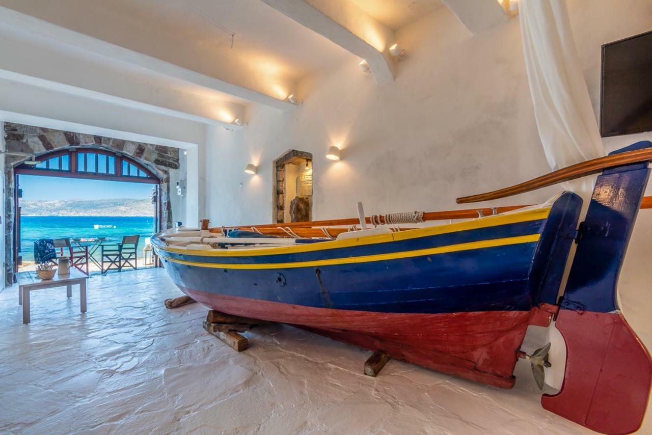 Neosikos Amazing Beach House In Milos Island Klima (Milos) Exterior foto
